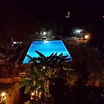 Kibele Отель Олудениз