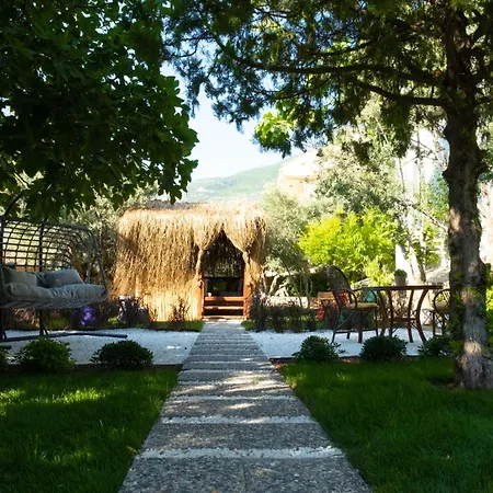 Kibele Hotel 3*
